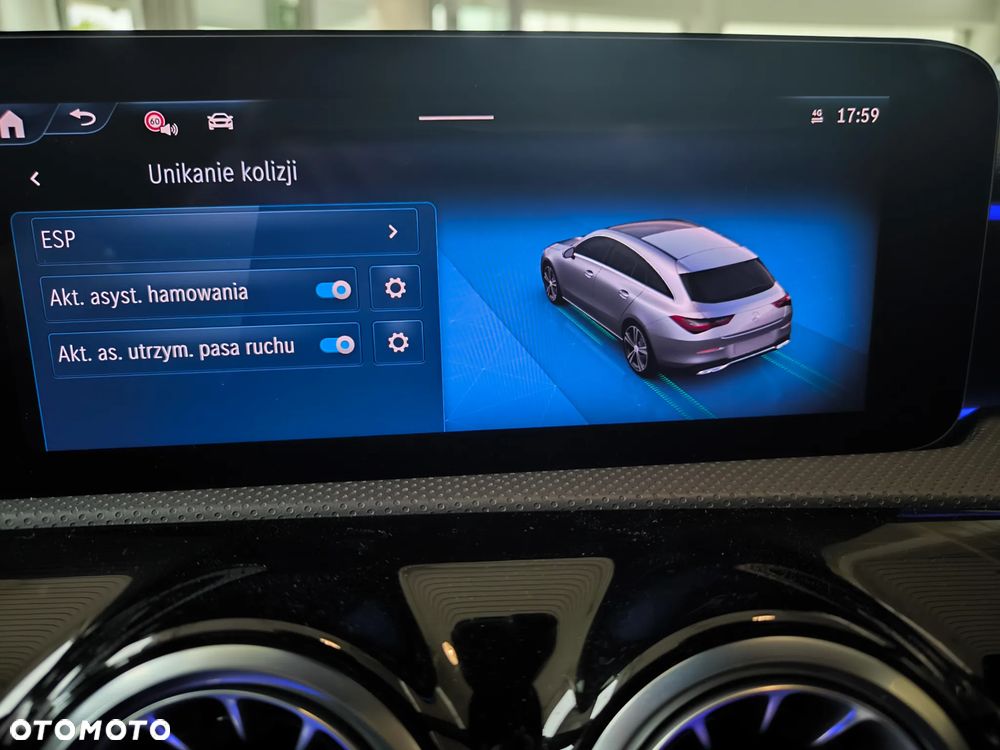 Mercedes-Benz CLA 200 AMG Line 7G-DCT - 23