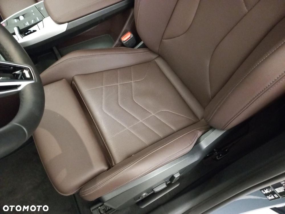 BMW X1 xDrive20d mHEV M Sport sport - 13