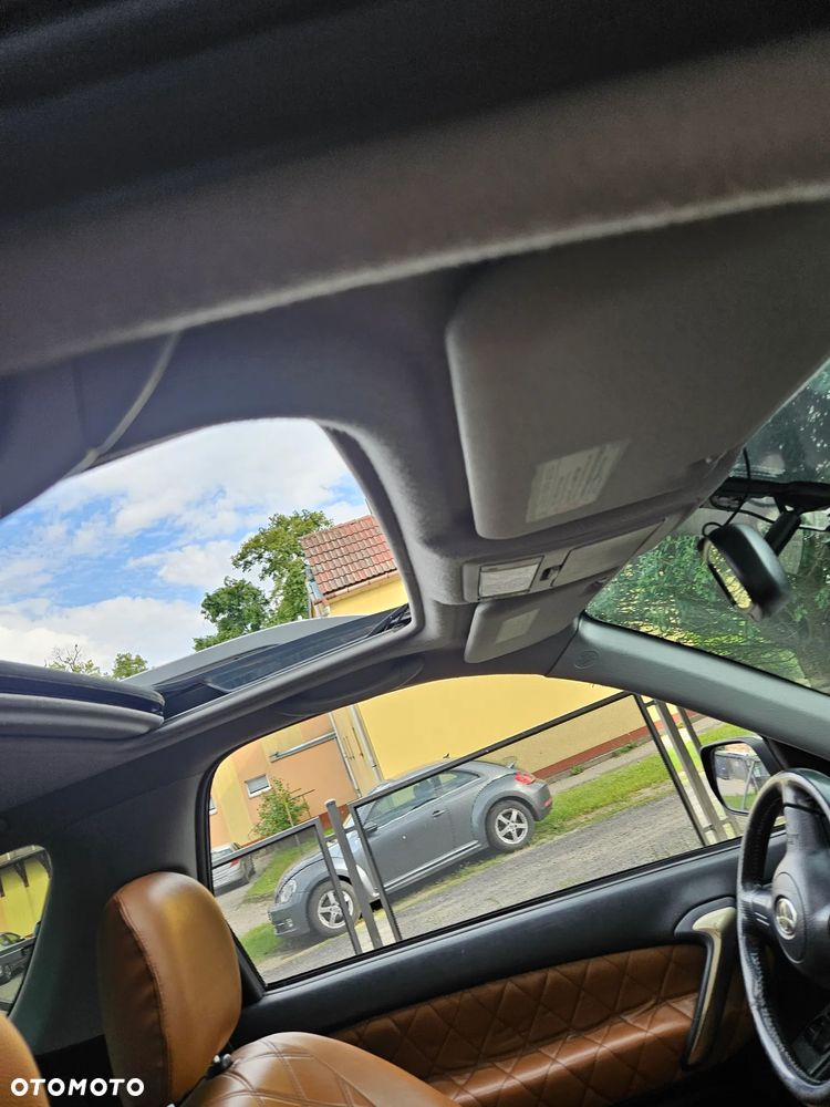 Toyota RAV4 2.0 VVT-i Sol - 6