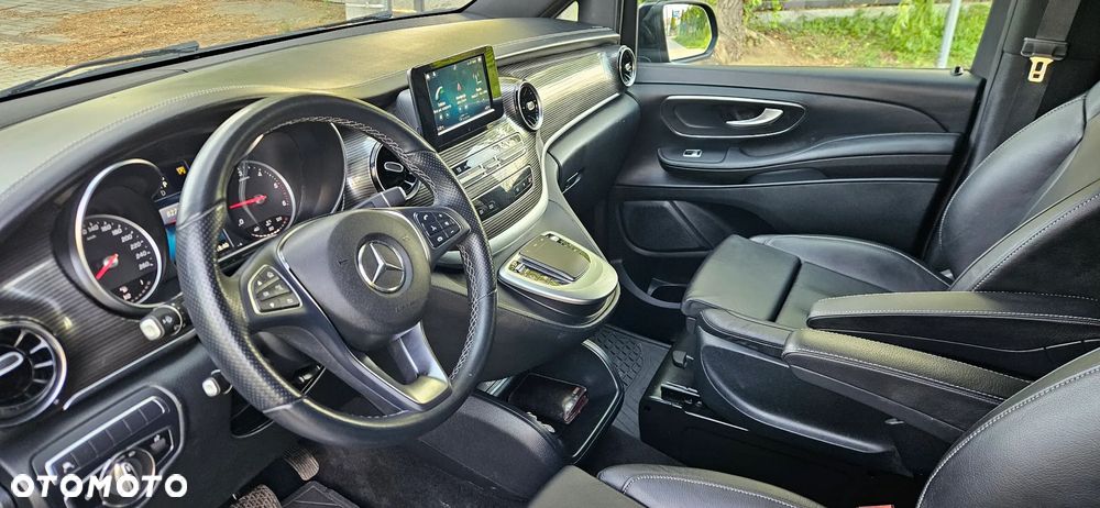 Mercedes-Benz Klasa V 220 d Avantgarde 9G-Tronic - 18