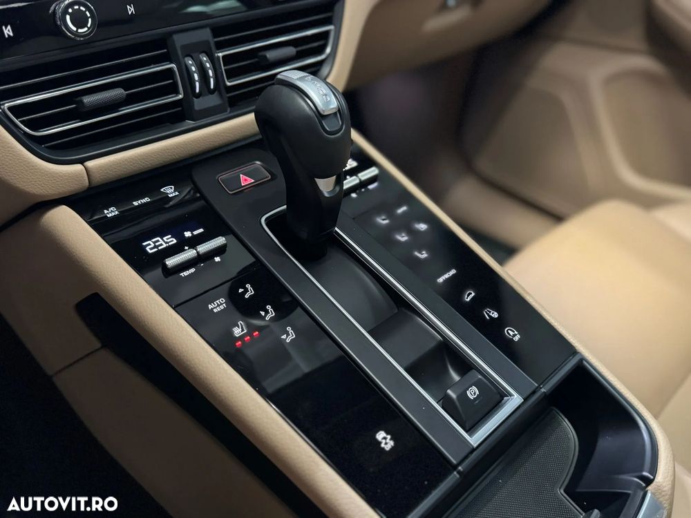 Porsche Macan PDK - 14