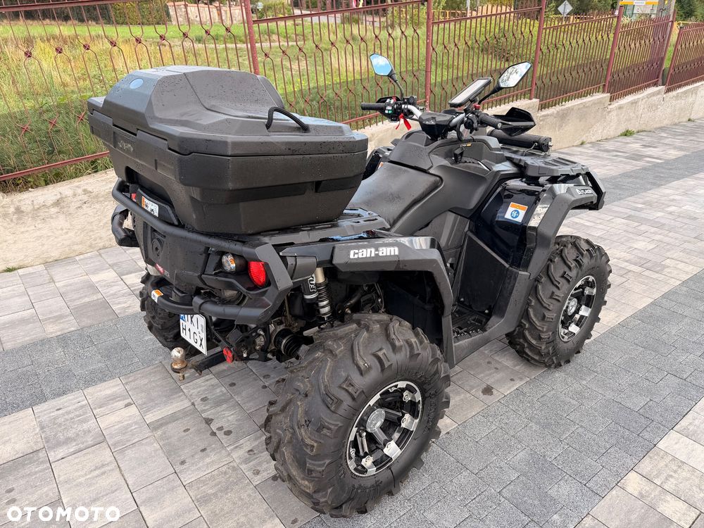 Can-Am Outlander - 12