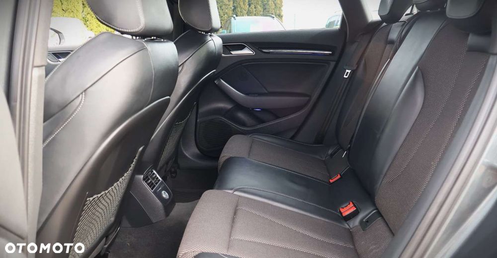 Audi A3 Sportback - 16