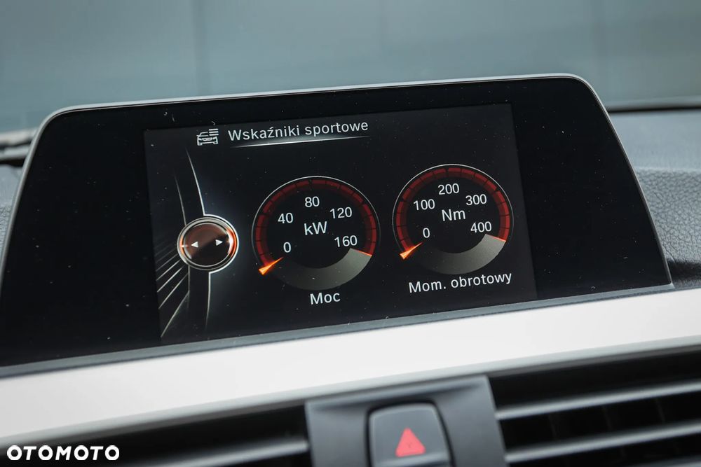 BMW Seria 3 320d Sport Line Shadow sport - 30