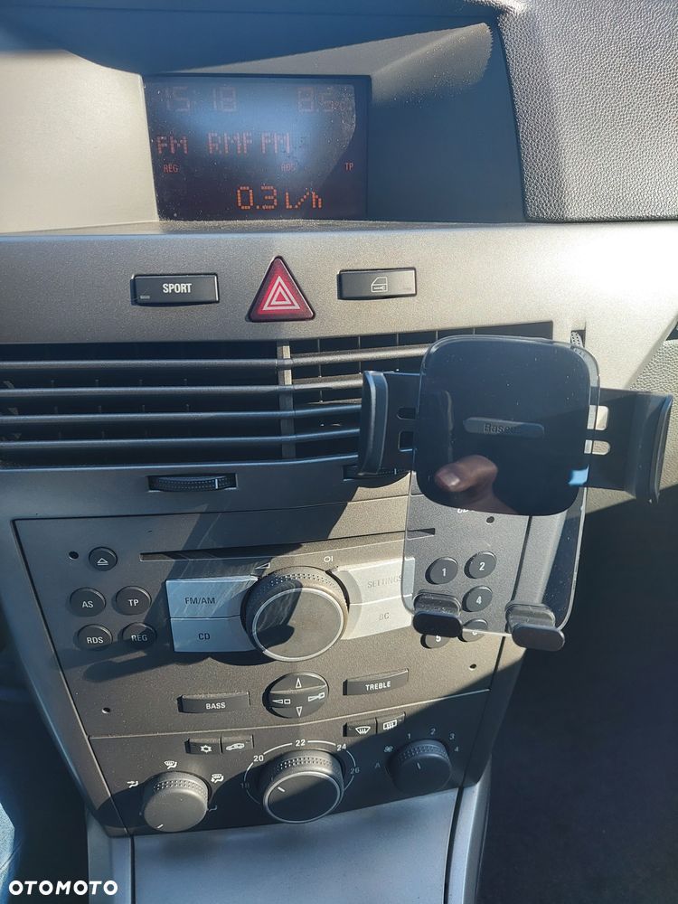 Opel Astra III 1.7 CDTI Cosmo - 23