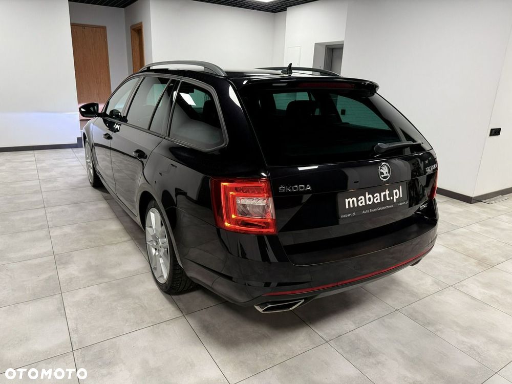 Skoda Octavia 2.0 TDI RS DSG - 4