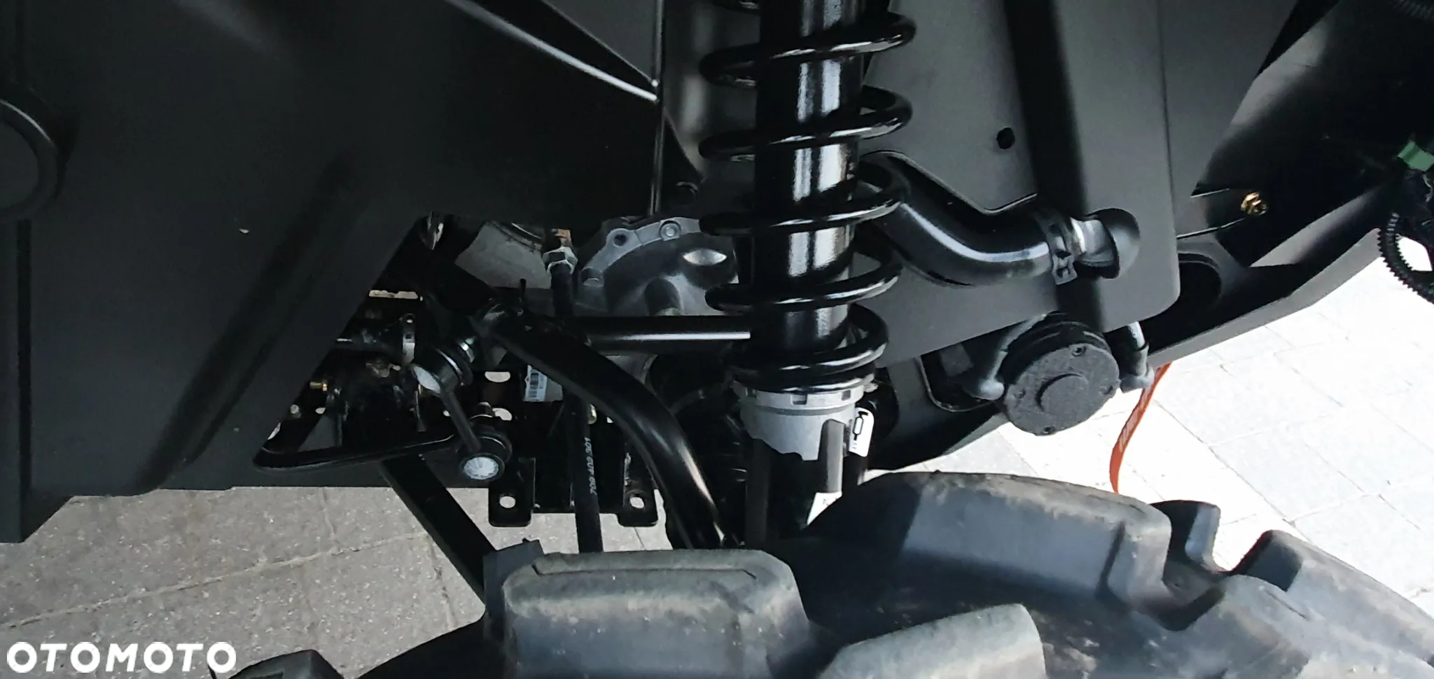 Can-Am Outlander - 16