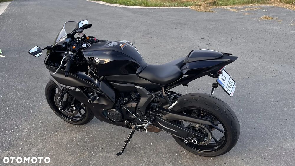 Yamaha R7 - 5