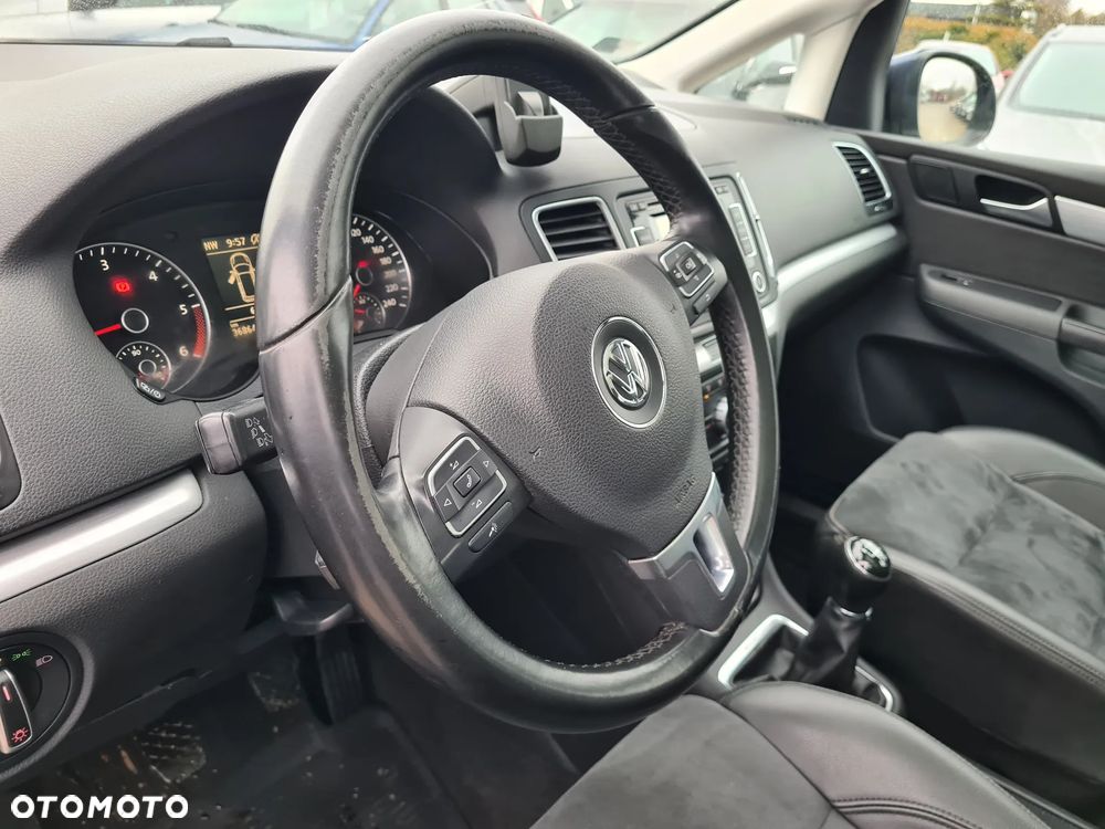 Volkswagen Sharan 2.0 TDI 4Motion BlueMotion Technology Comfortline - 27