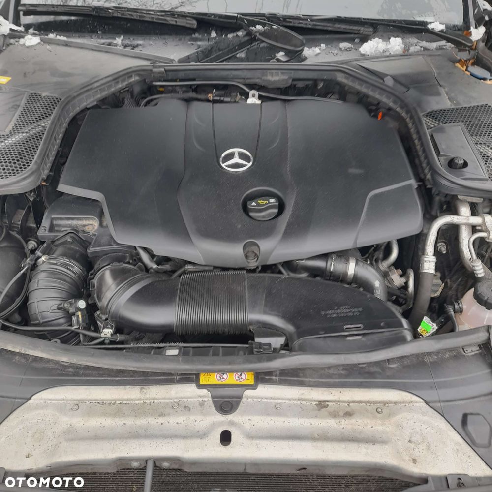 Mercedes-Benz Klasa C 250 (BlueTEC) d 7G-TRONIC Avantgarde - 4