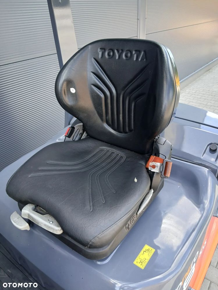 Toyota 42-8FDF18 - 9