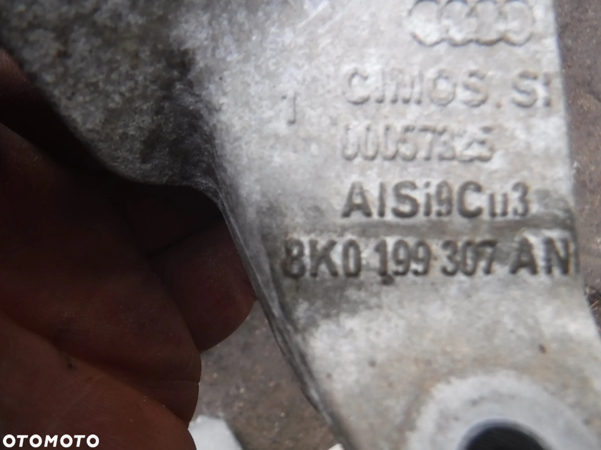 Audi S5 A5 8T S4 A4 B8 4.2 FSI V8 lapa wspornik mocowanie silnika 8K0199308AN 8K0199307AN - 3