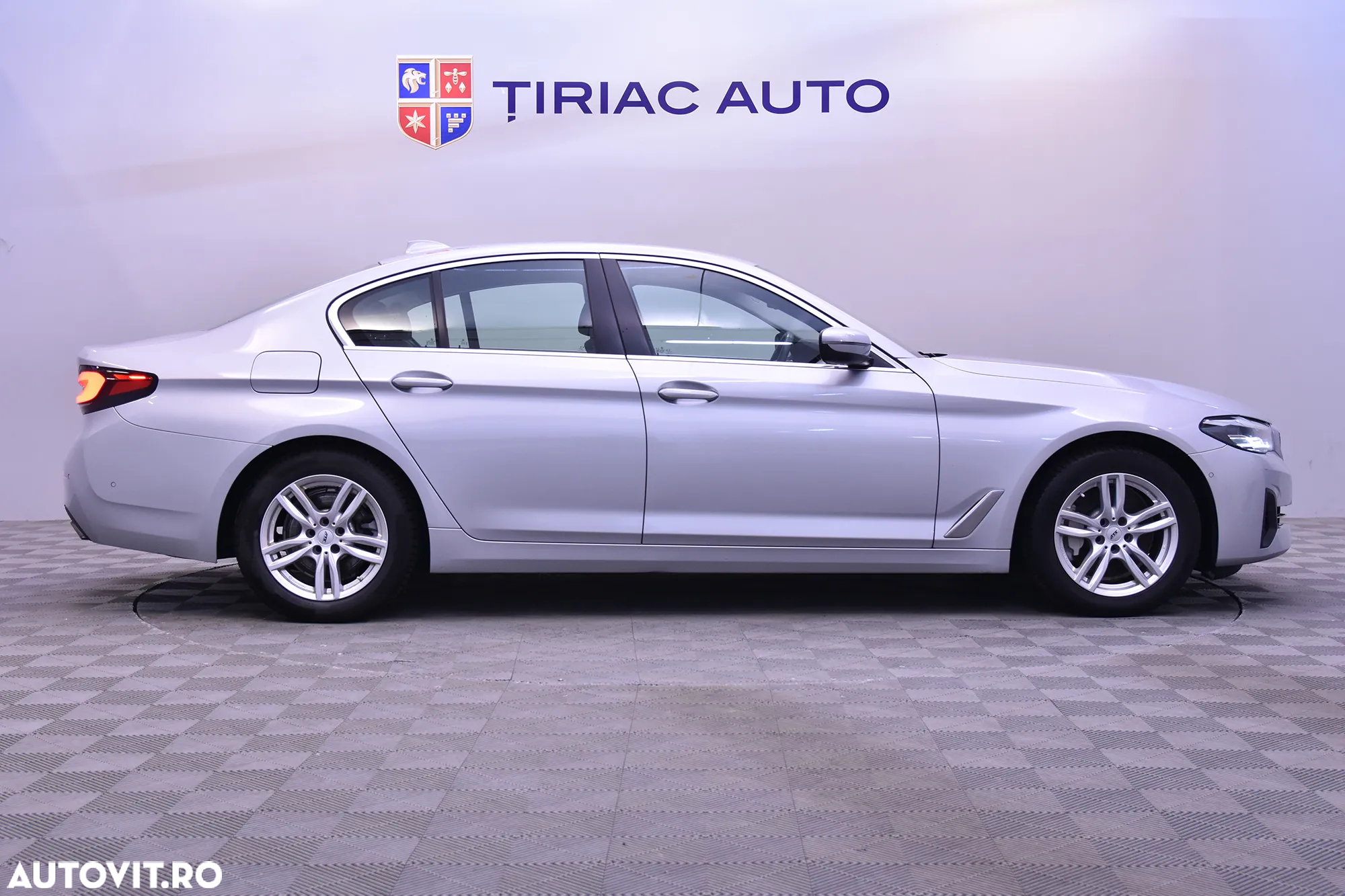 BMW Seria 5 530e AT PHEV - 6