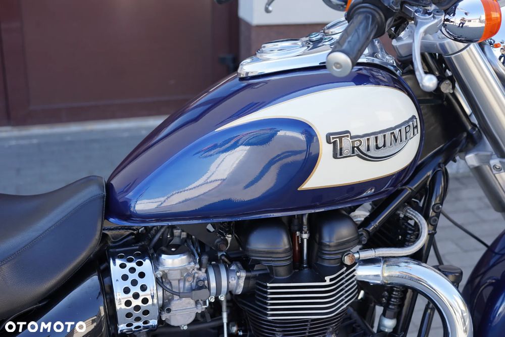 Triumph America - 11