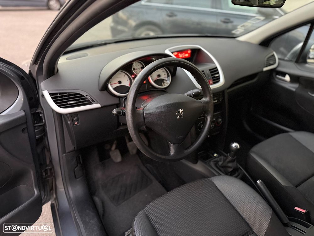 Peugeot 207 1.4 16V Active - 5