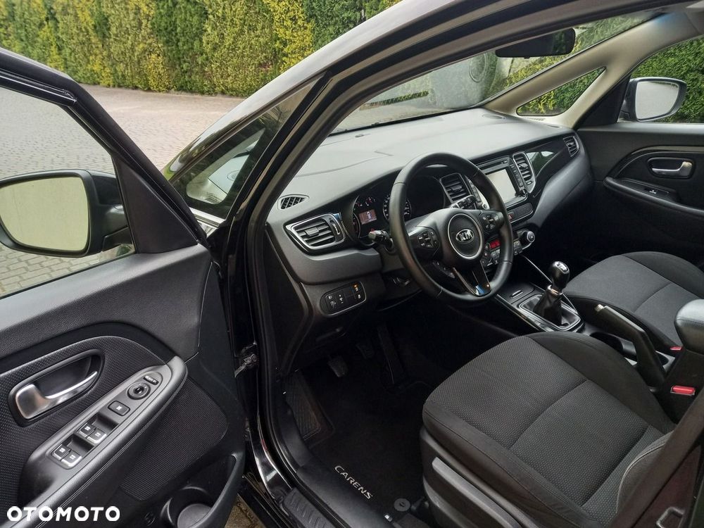 Kia Carens 1.6 GDI Business Line 7os EU6 - 26