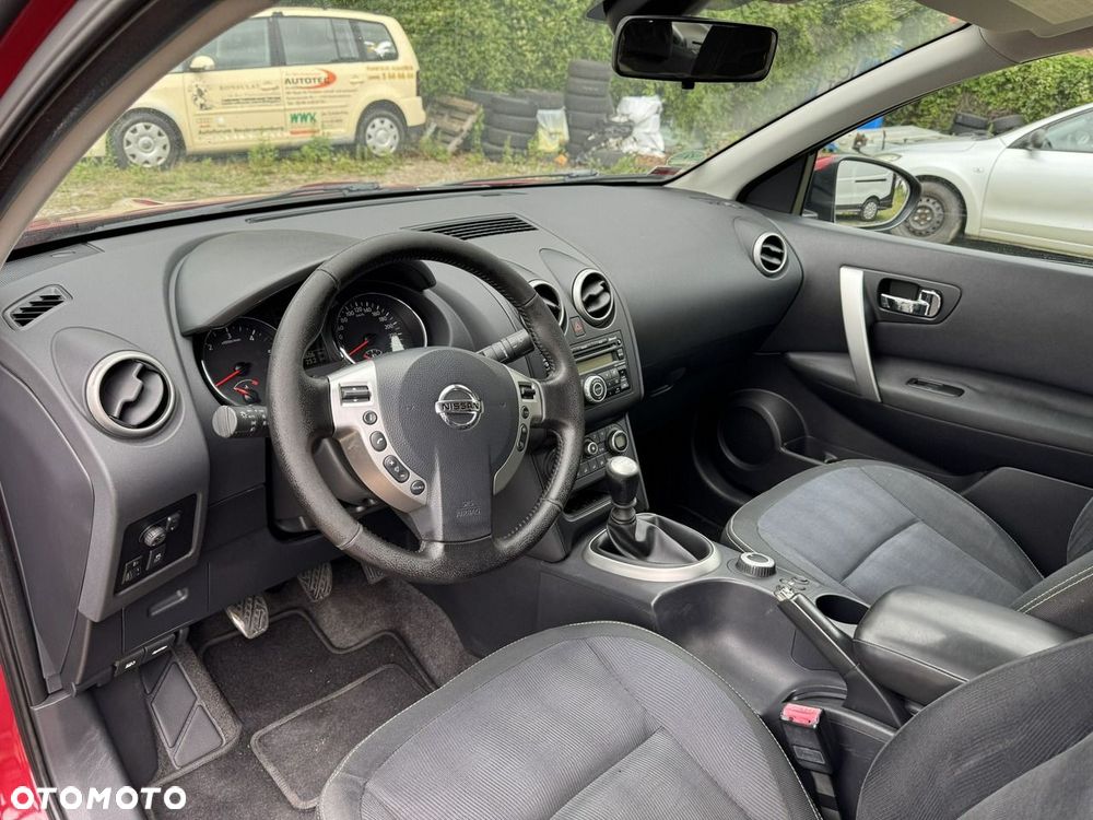 Nissan Qashqai - 24