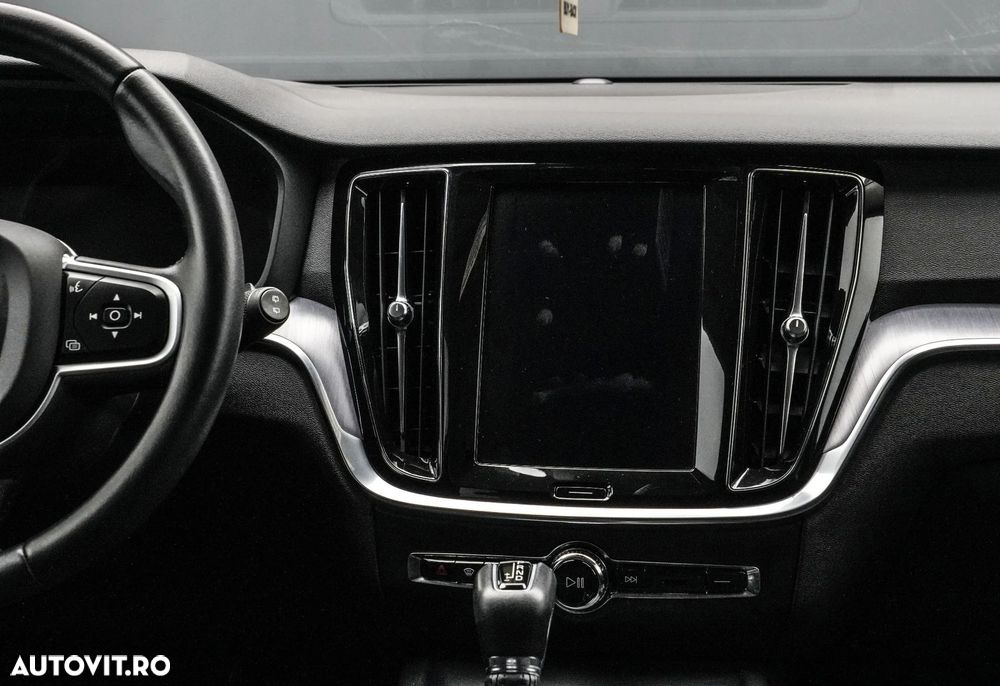 Volvo V60 D3 Base - 19