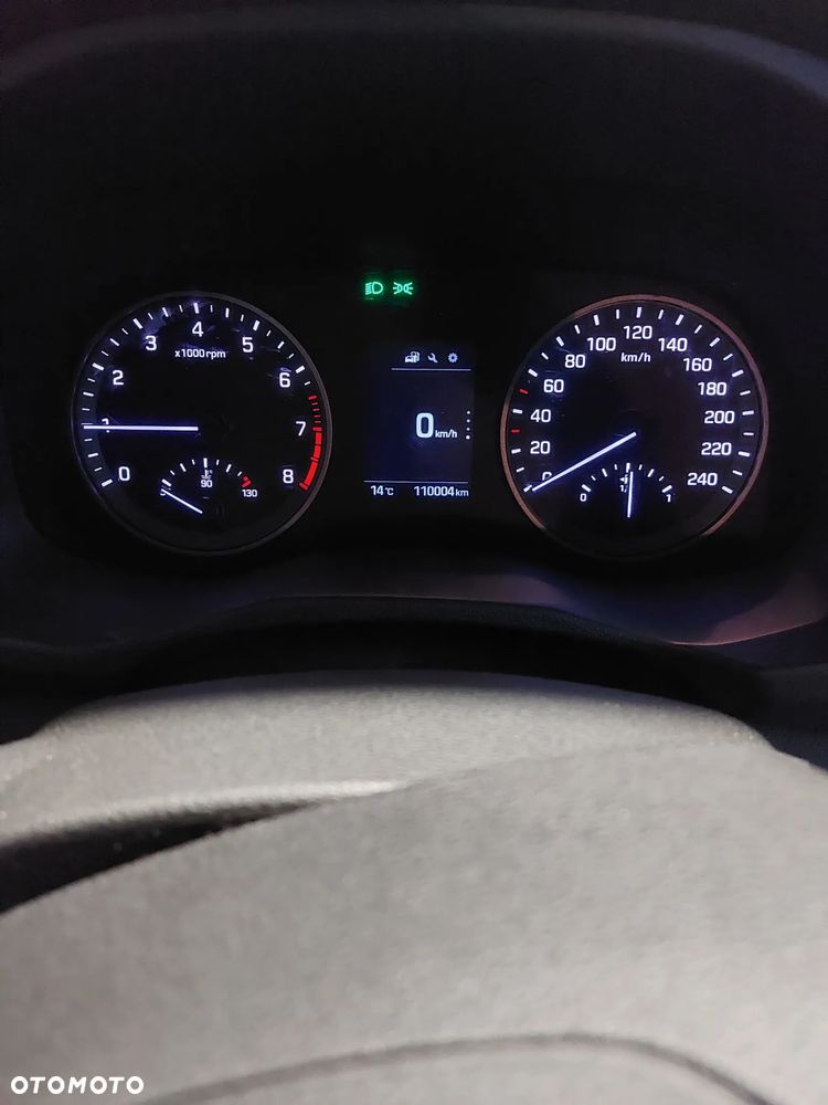 Hyundai Tucson 1.6 GDI BlueDrive GO 2WD - 9