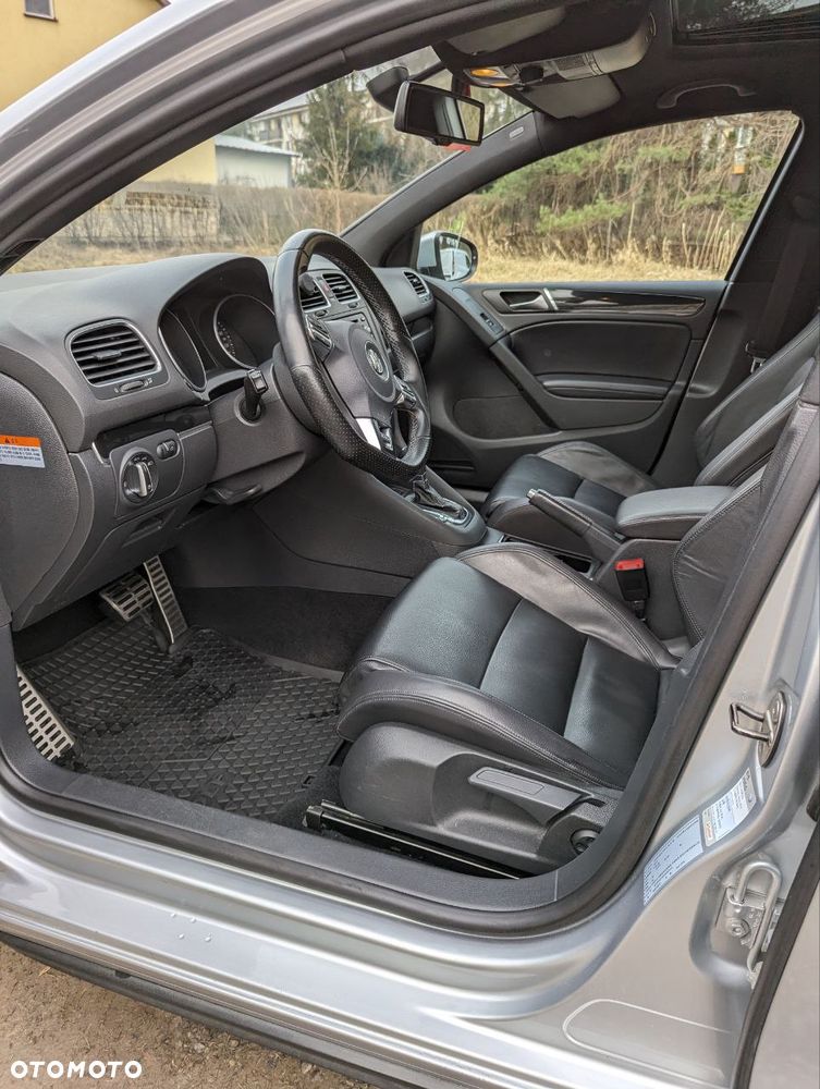 Volkswagen Golf - 9