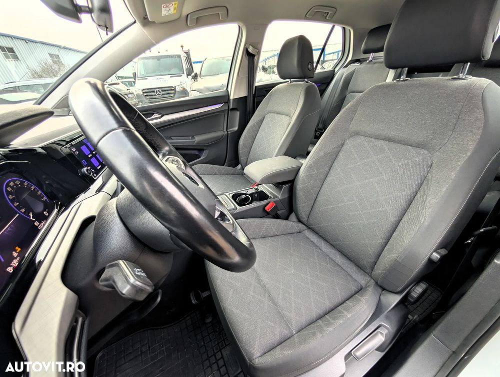 Volkswagen Golf 1.5 TSI ACT Style - 16