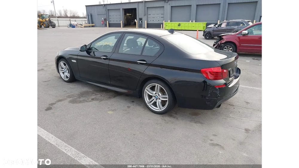 BMW Seria 5 535i xDrive - 7