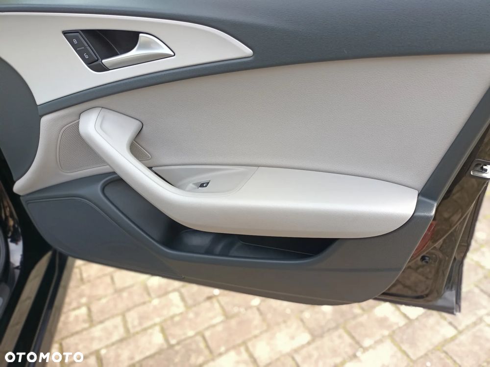 Audi A6 Avant 2.0 TDI Ultra S tronic - 35