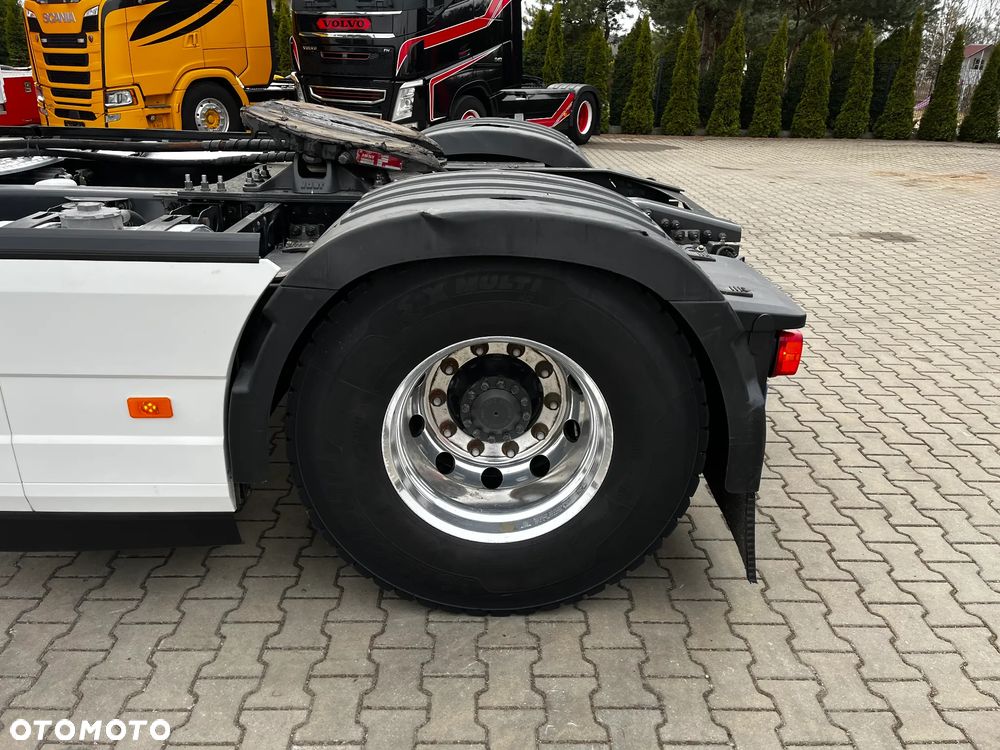 Volvo FH 460 HYDRAULIKA SPROWADZONY Z FRANCJI SERWISOWANY LODÓWKA KLIMA POSTOJOWA - 8