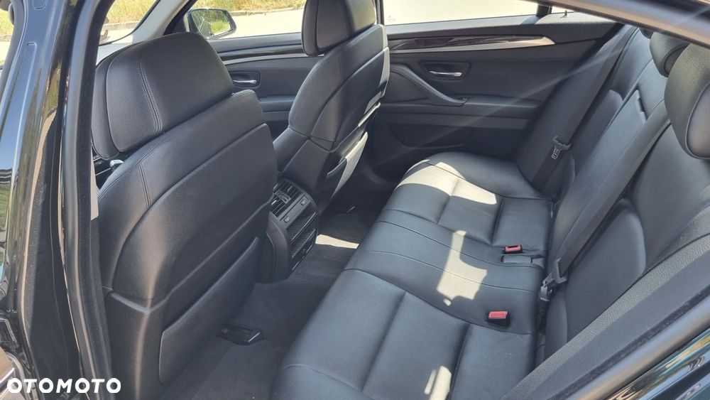 BMW Seria 5 530d - 8