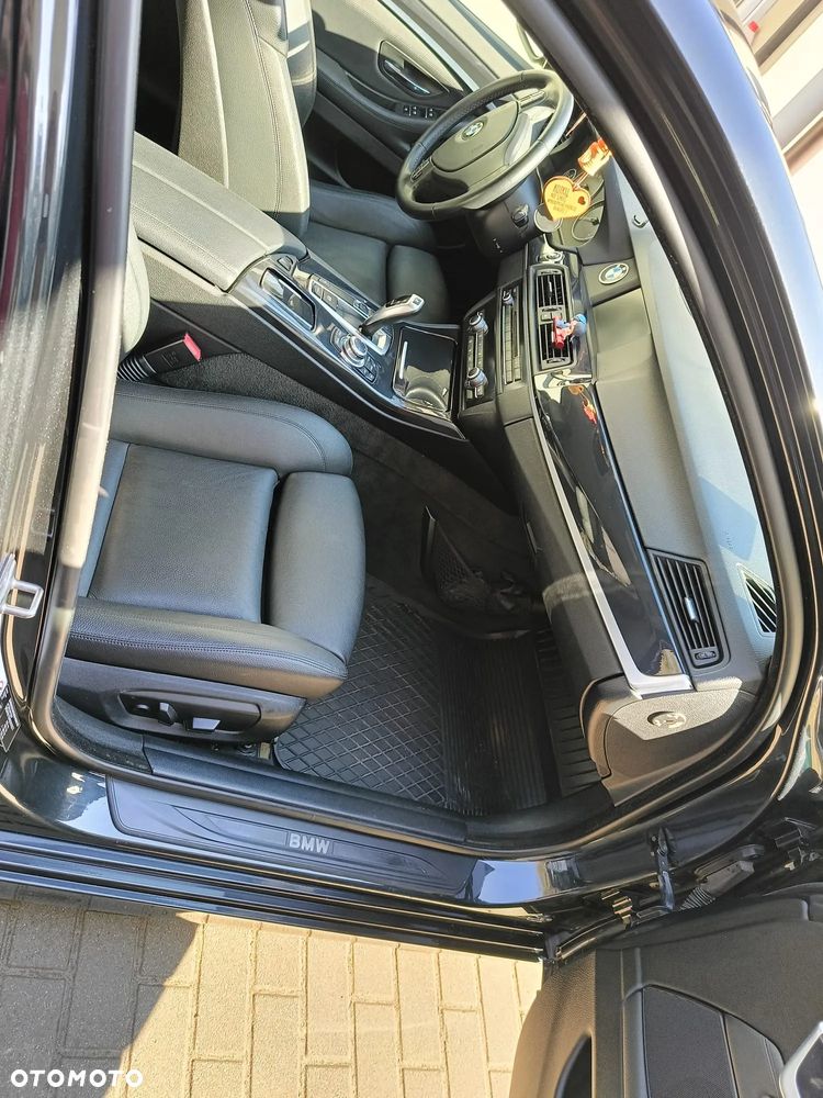 BMW Seria 5 - 11