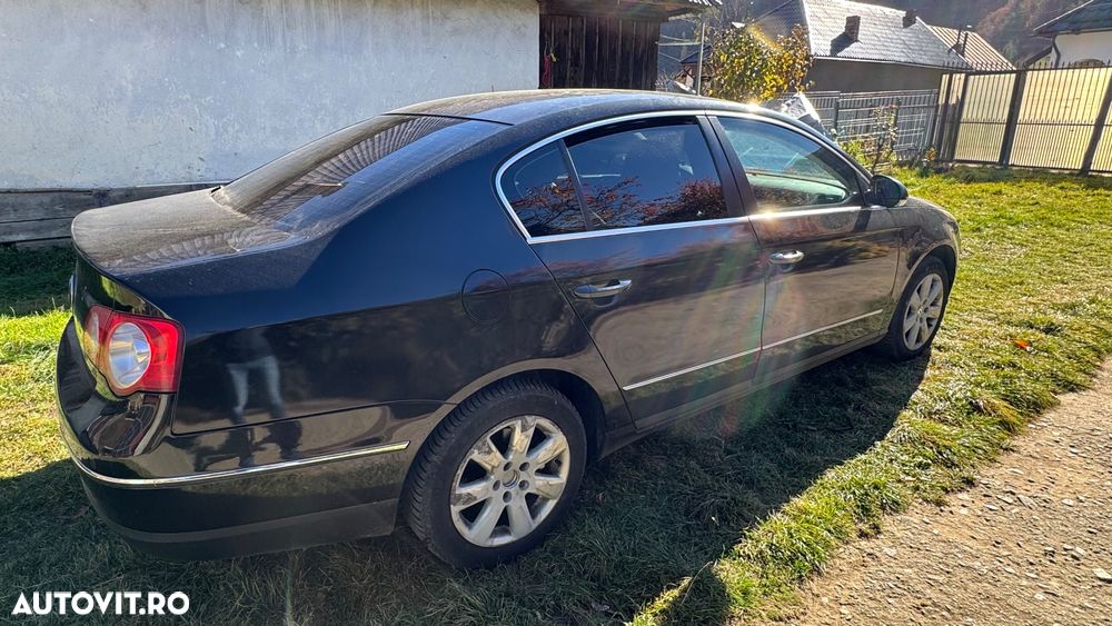 Volkswagen Passat 2.0TDI Comfortline DPF - 10