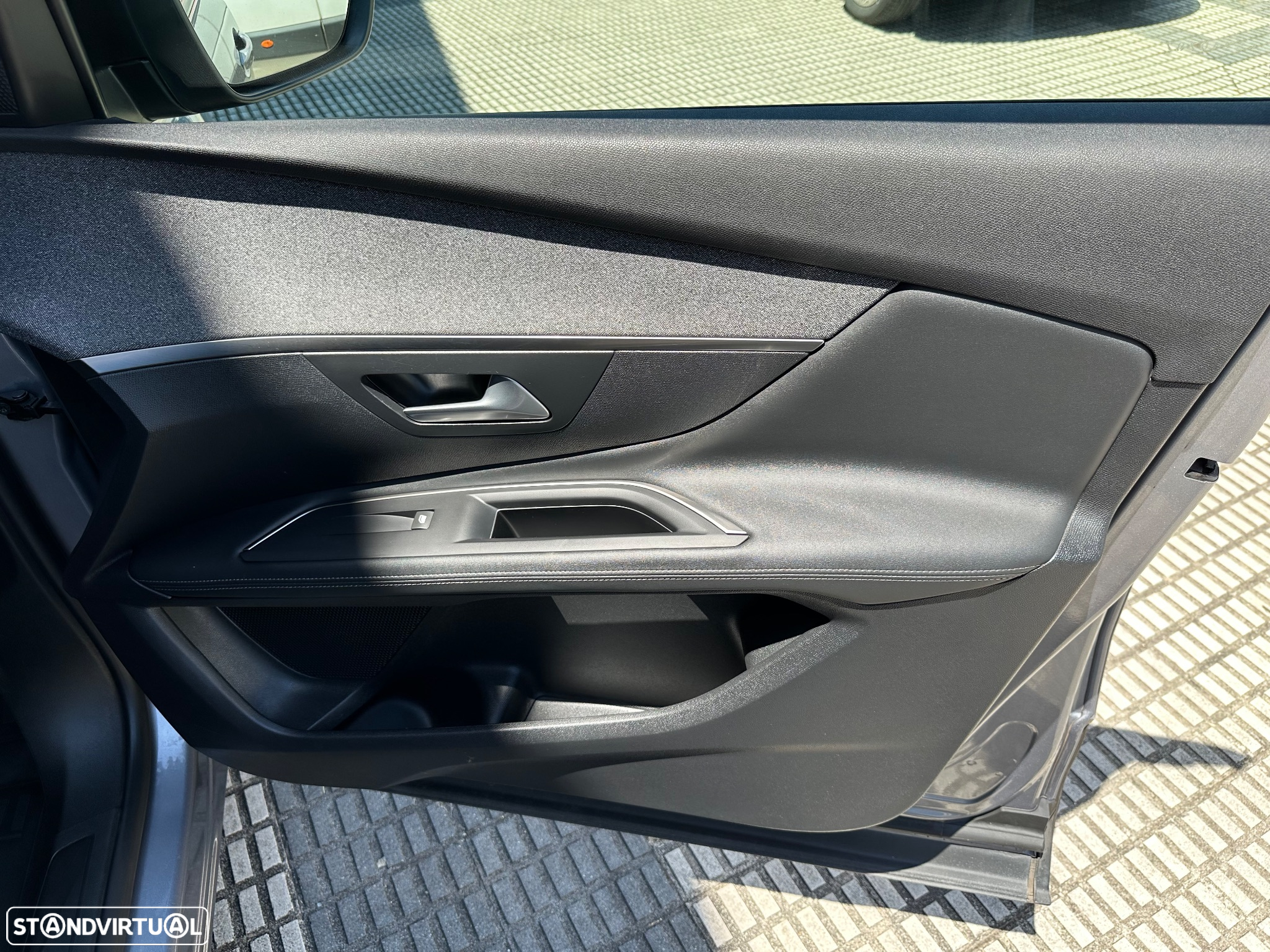 Peugeot 3008 BlueHDi 130 Stop & Start EAT8 Allure - 10