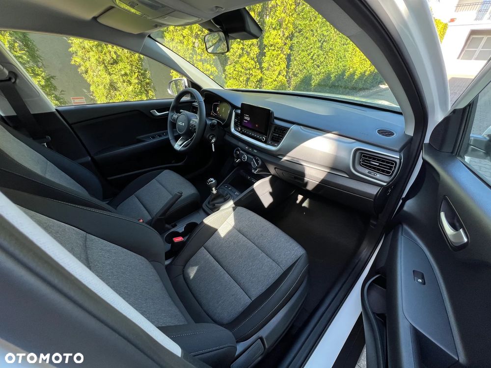 Kia Stonic 1.2 M - 27
