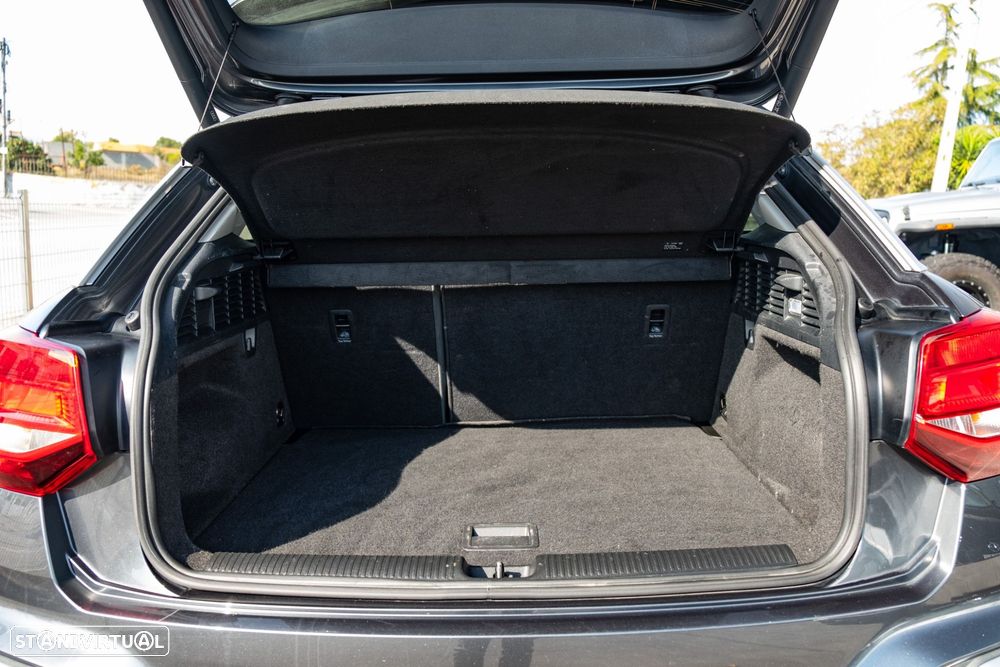 Audi Q2 30 TDI Advanced S tronic - 45