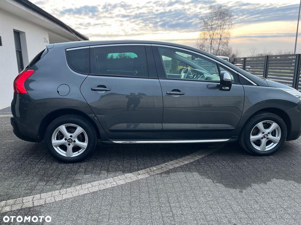 Peugeot 3008 HDi 150 Allure - 14