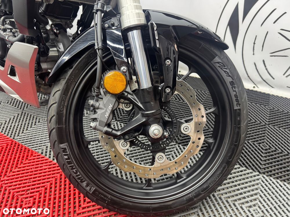 Honda CB - 31