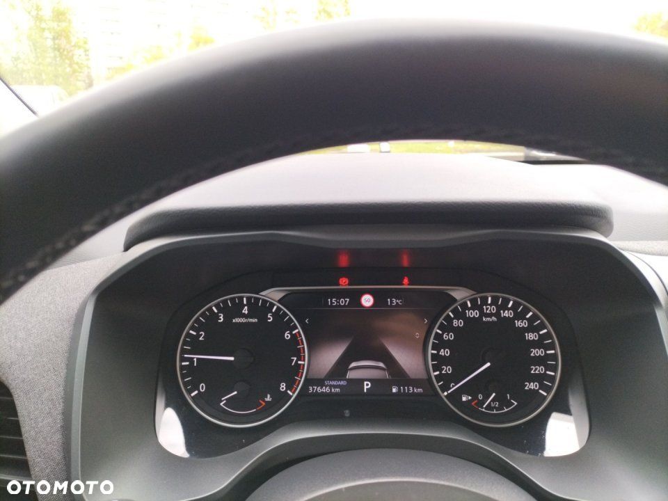 Nissan Qashqai - 12