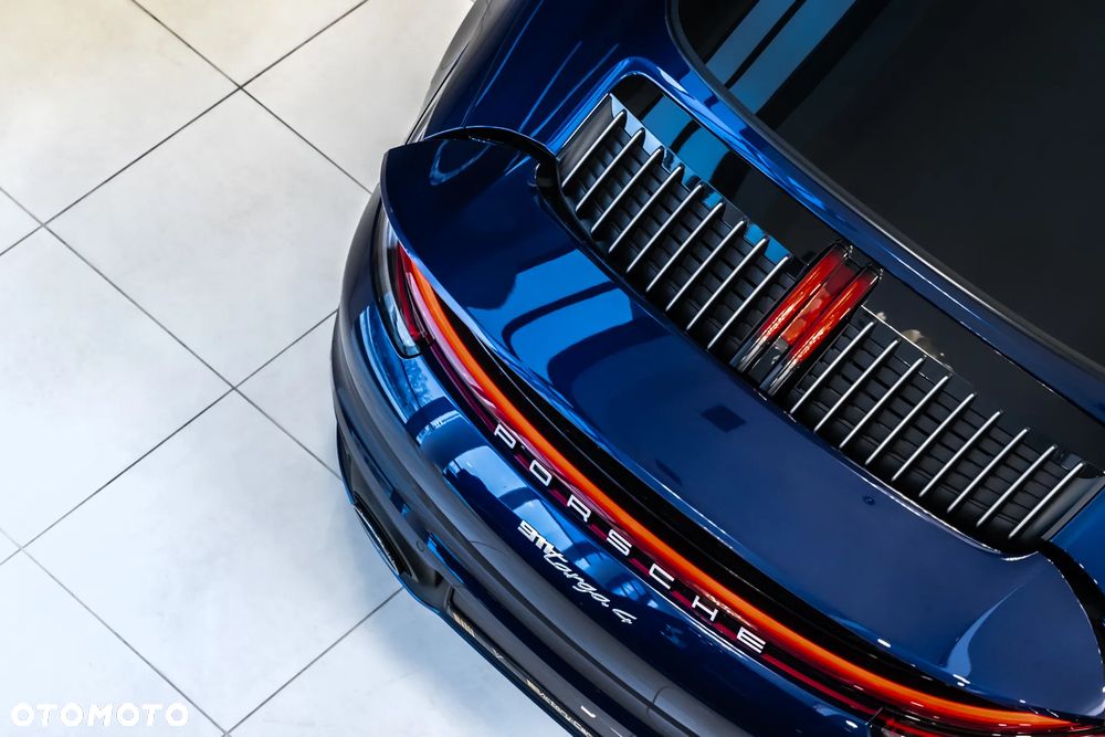 Porsche 911 Targa 4 - 14