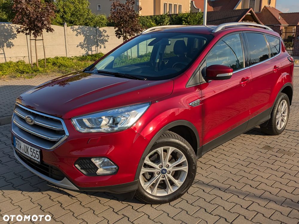 Ford Kuga 1.5 EcoBoost 2x4 Titanium - 2