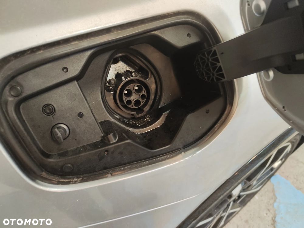 Toyota Prius - 11