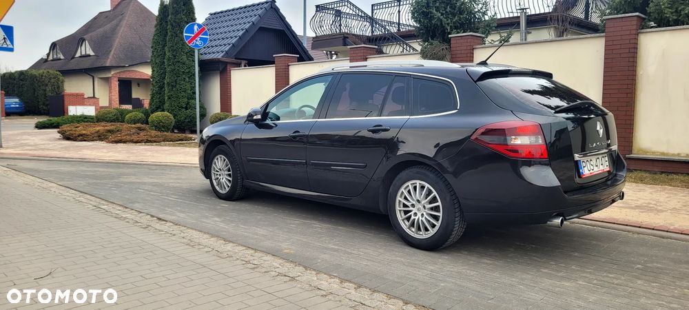 Renault Laguna ENERGY dCi 130 FAP Start & Stop Bose Edition - 3