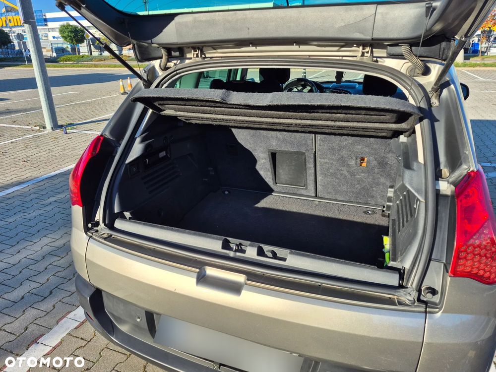 Peugeot 3008 2.0 HDi Active - 9