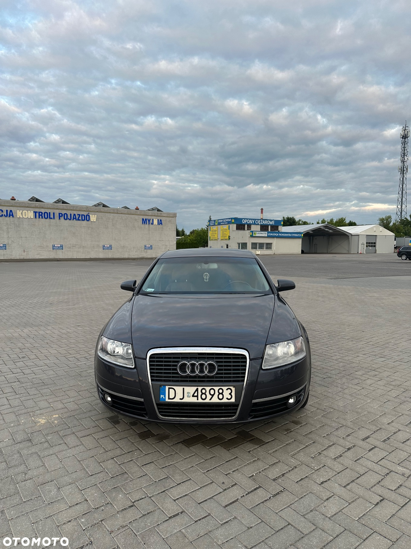 Audi A6 2.4 - 2