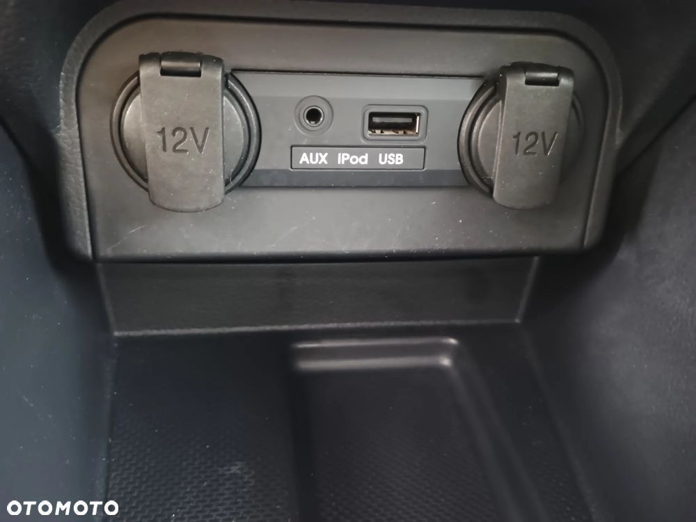 Kia Rio - 15