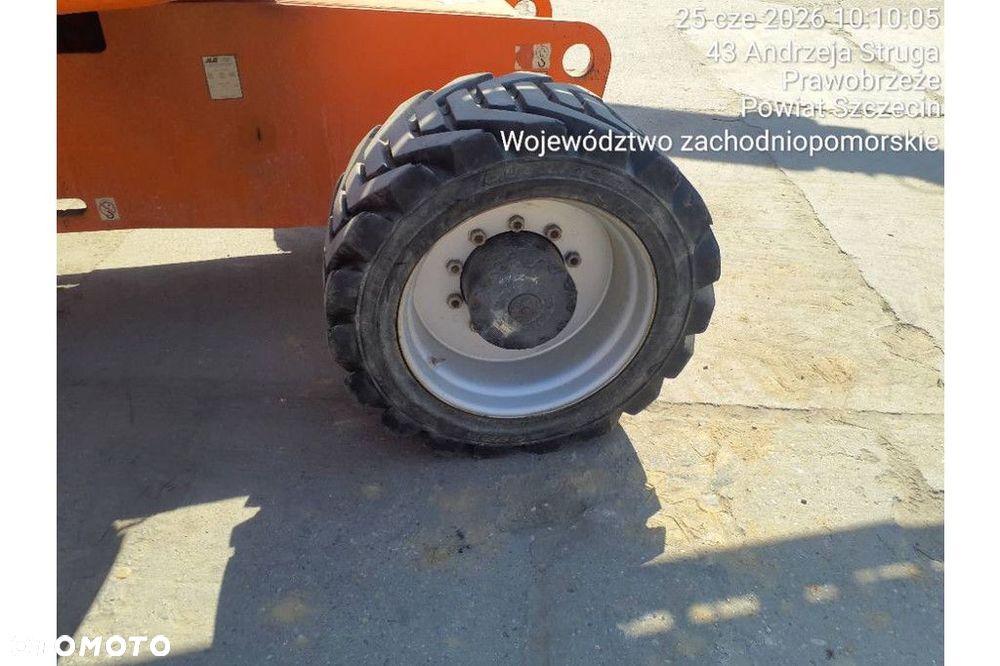 JLG 860 SJ - 12