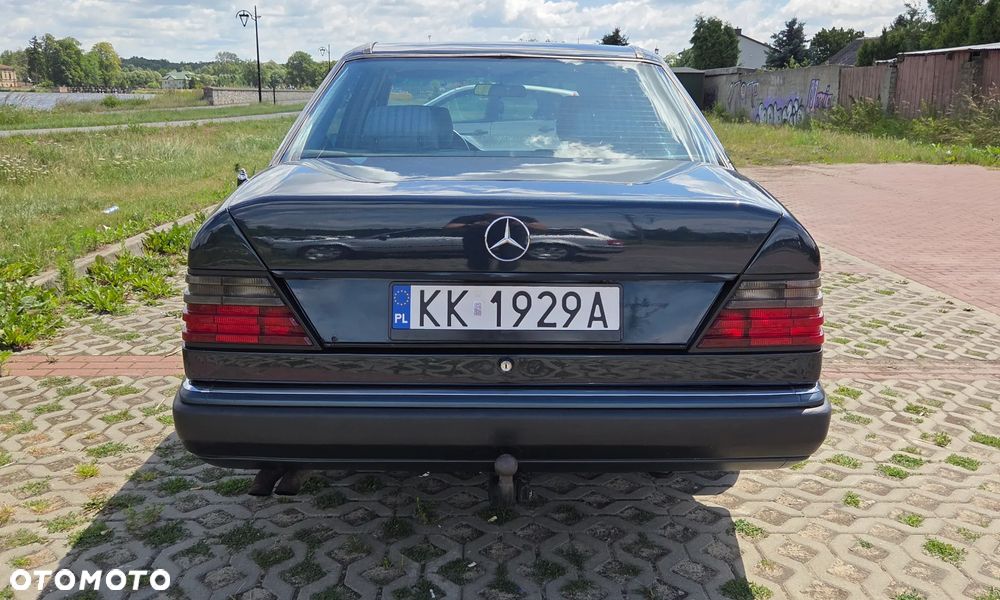 Mercedes-Benz W124 (1984-1993) - 3
