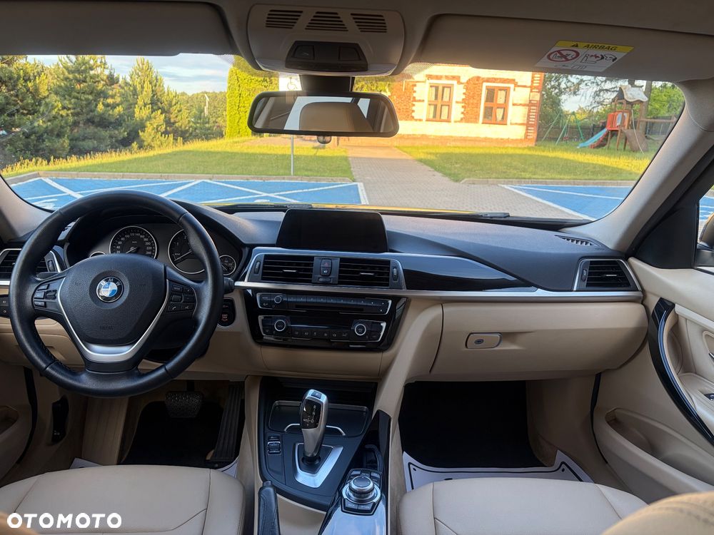 BMW Seria 3 320d Efficient Dynamics Edition Blue Perf - 26