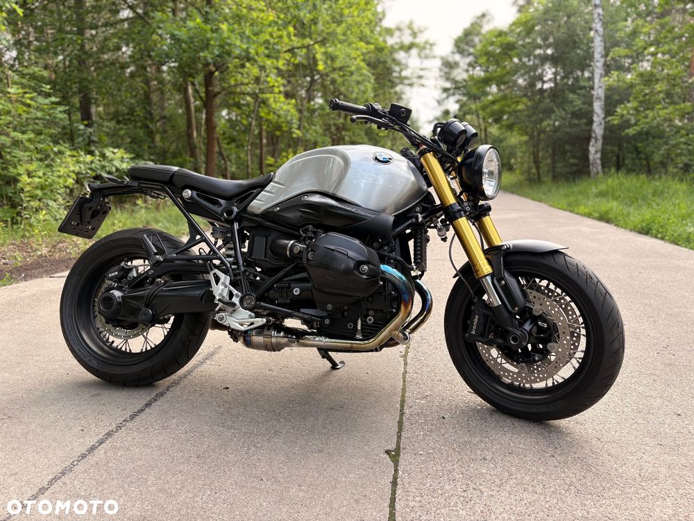 BMW R - 12