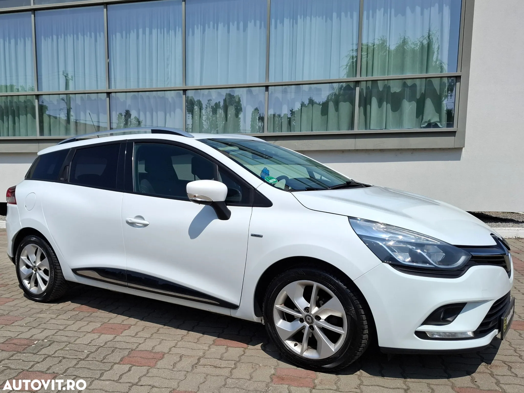 Renault Clio Estate 1.2 Life - 16