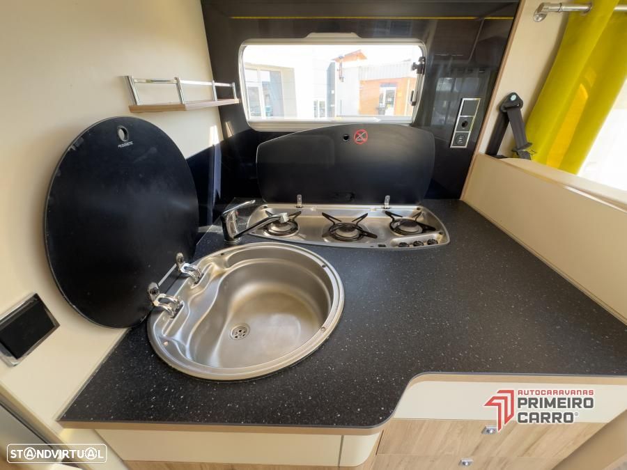 Bavaria Style I740 c.central e basculante - 16